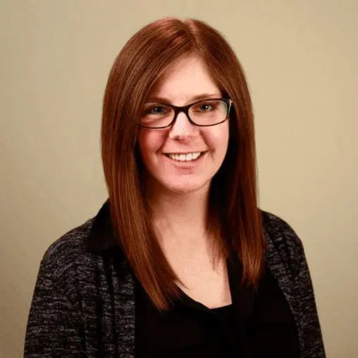 Megan Tzanoukakis headshot